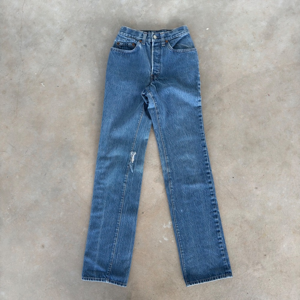Vintage Levis 501 shrink to fit Straight Leg Jeans Medium Wash Made in USA 23x30